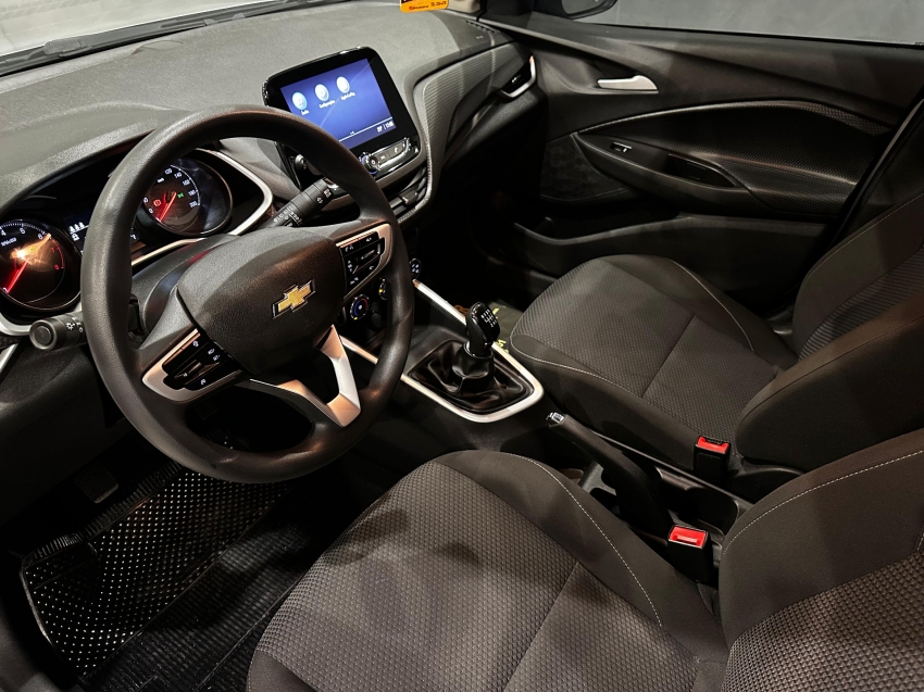 chevrolet onix 1.0 flex lt manual.