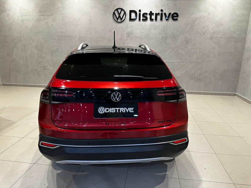 volkswagen nivus 1.0 200 tsi total flex highline automatico.