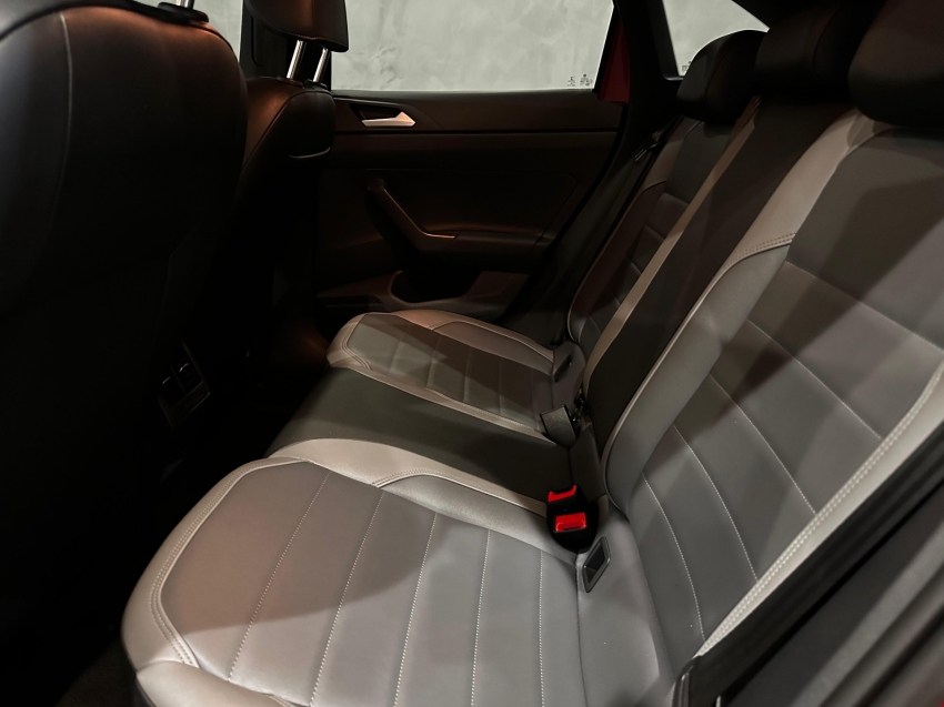 volkswagen nivus 1.0 200 tsi total flex highline automatico.