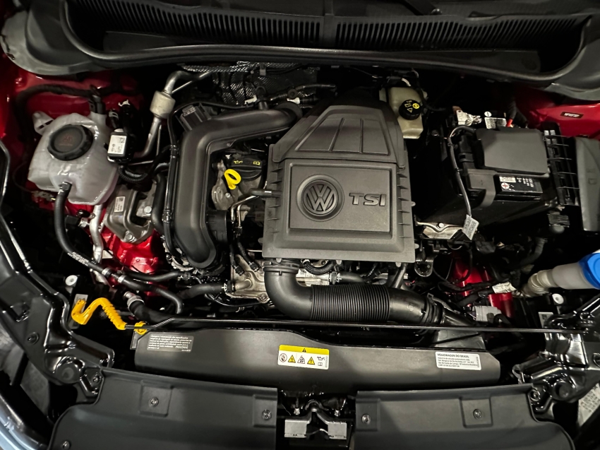 volkswagen nivus 1.0 200 tsi total flex highline automatico.