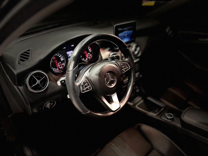 mercedes-benz gla 200 1.6 cgi flex advance 7g-dct