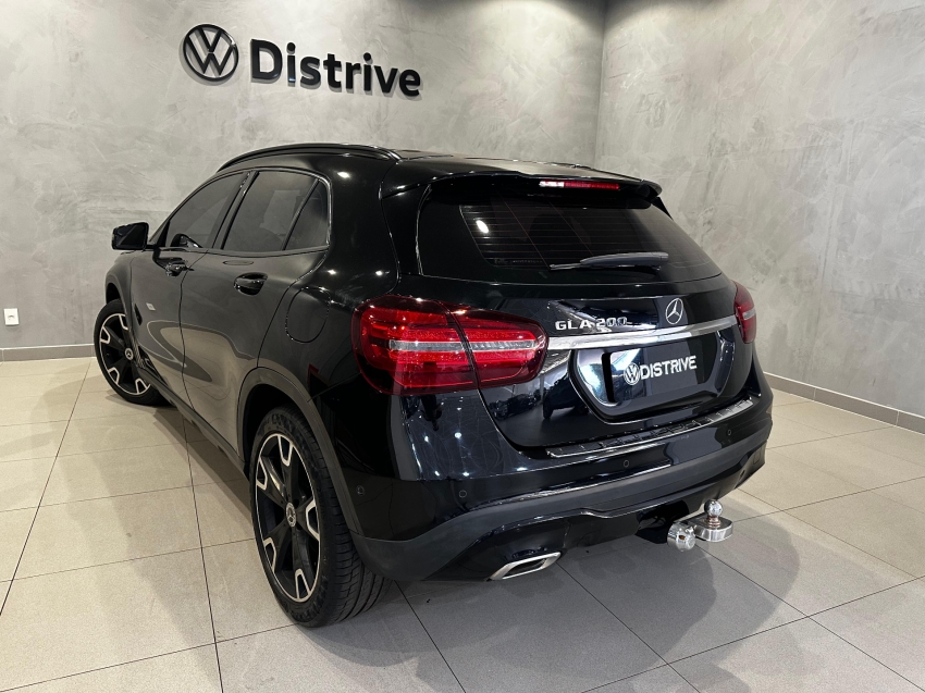 mercedes-benz gla 200 1.6 cgi flex advance 7g-dct