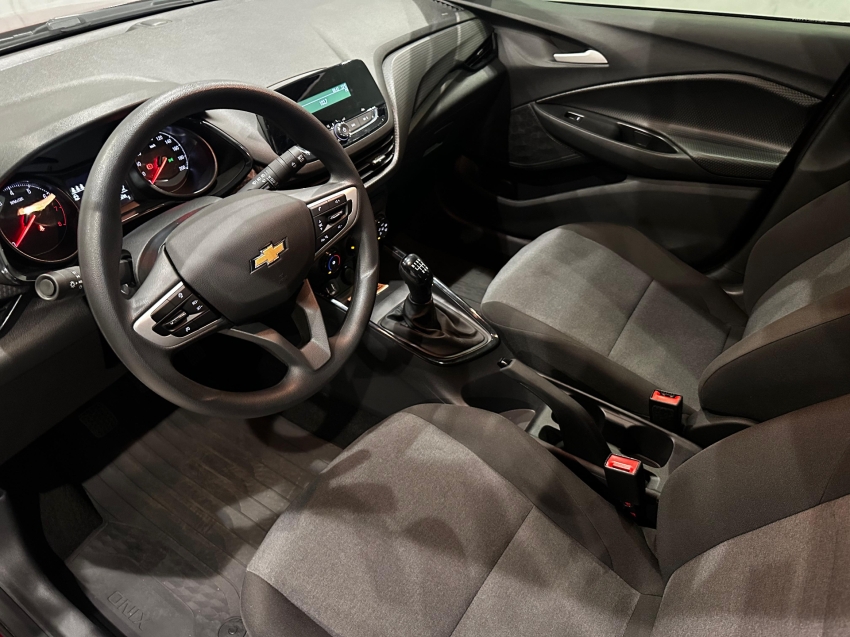 chevrolet onix 1.0 flex manual.