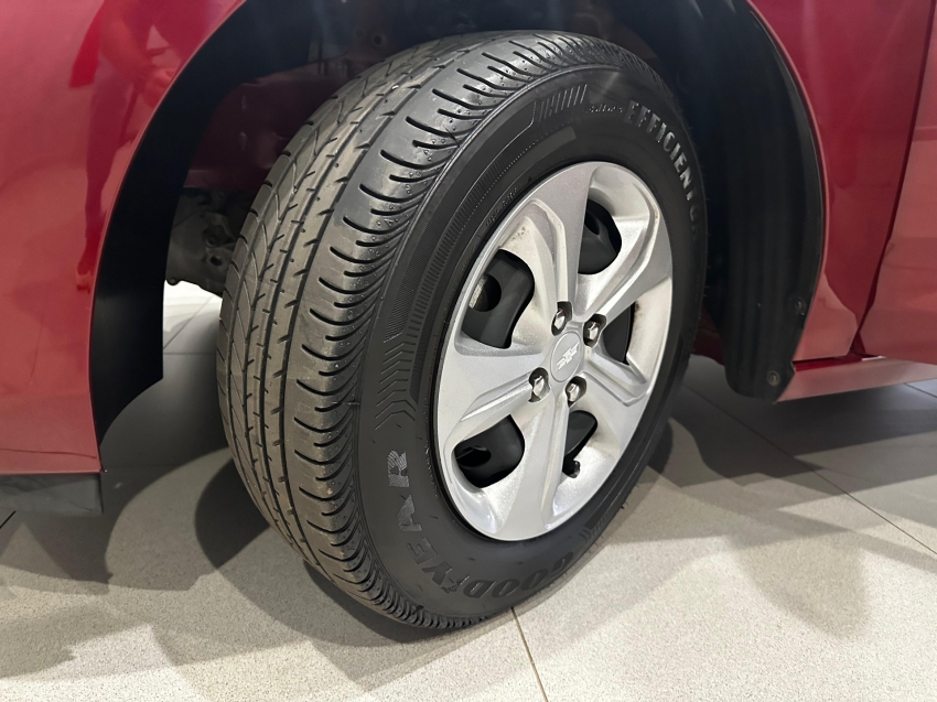 chevrolet onix 1.0 flex manual.