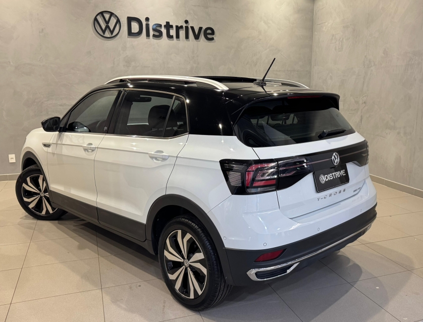 volkswagen t-cross 1.4 250 tsi total flex highline automatico.