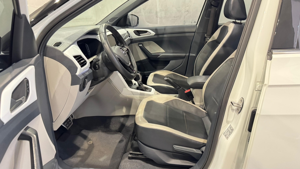 volkswagen t-cross 1.4 250 tsi total flex highline automatico.