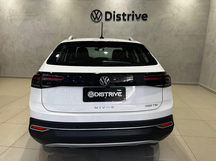 volkswagen nivus 1.0 200 tsi total flex highline automatico 4p 2024