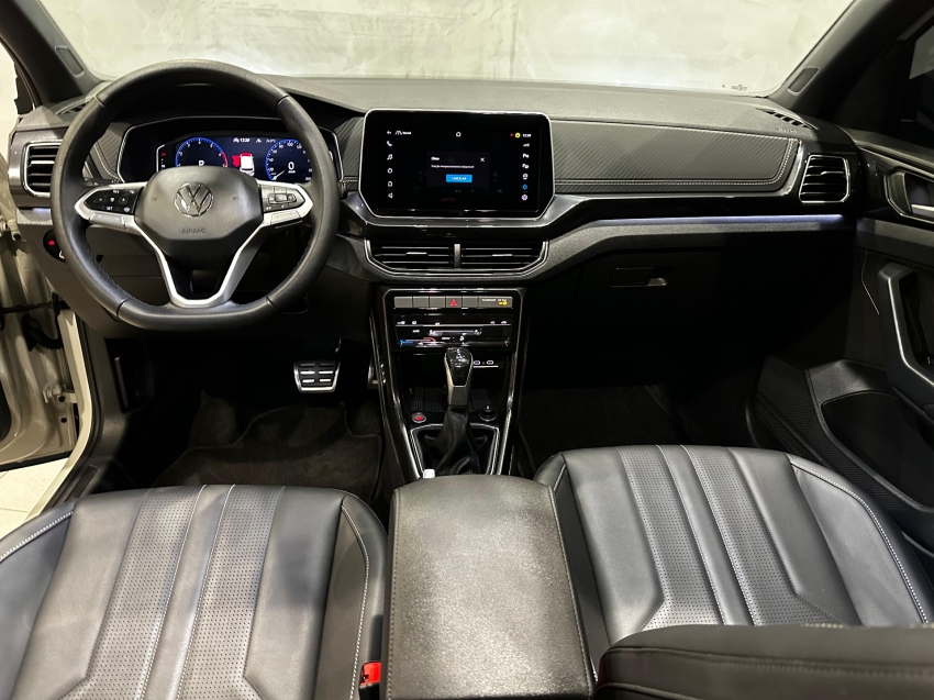 volkswagen t-cross 1.4 250 tsi total flex highline automatico 4p 2025