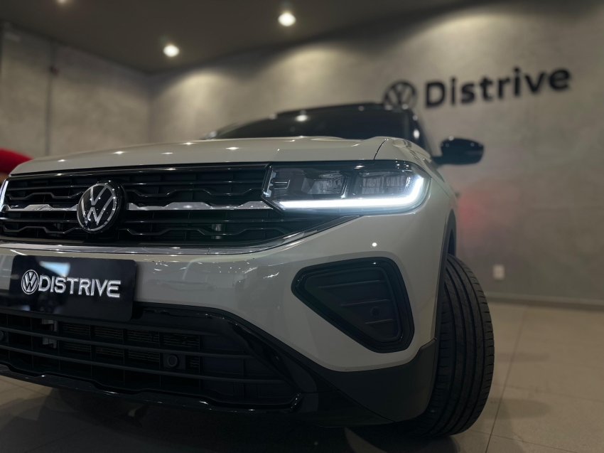 volkswagen t-cross 1.4 250 tsi total flex highline automatico 4p 2025