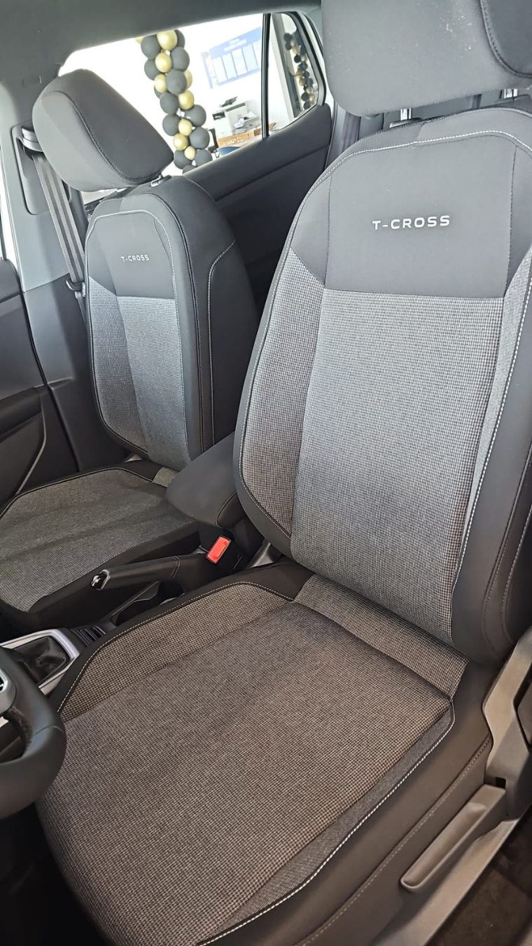 volkswagen t-cross 1.0 200 tsi total flex automatico.