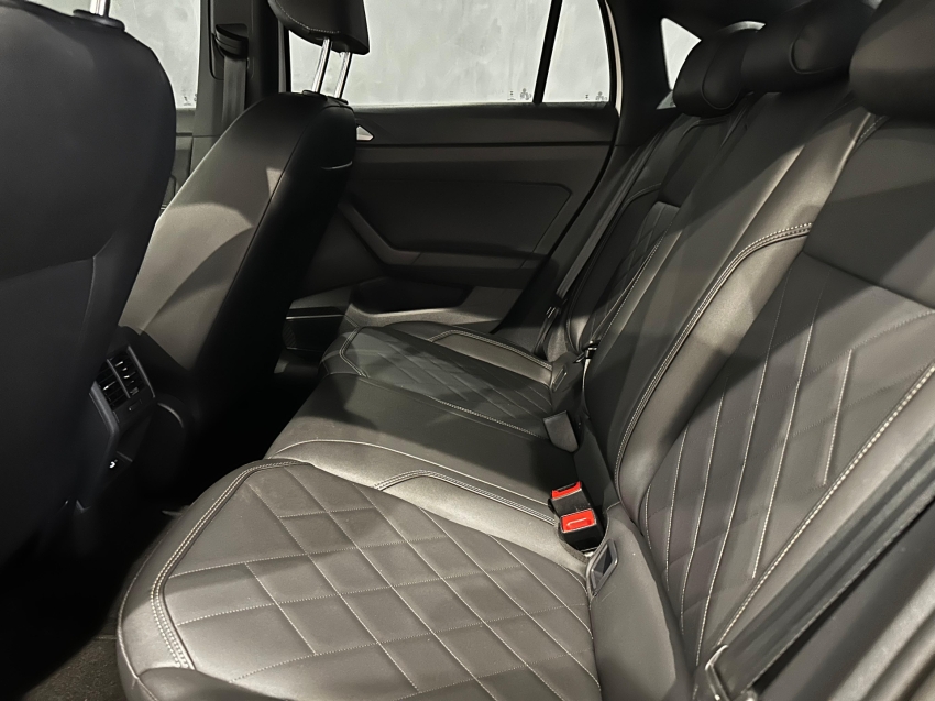 volkswagen virtus 1.4 250 tsi exclusive automatico flex 4p 2025