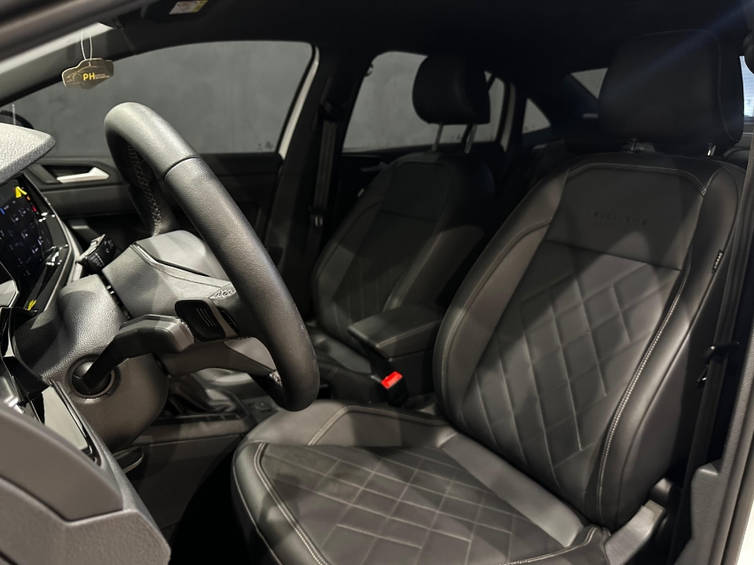 volkswagen virtus 1.4 250 tsi exclusive automatico flex 4p 2025
