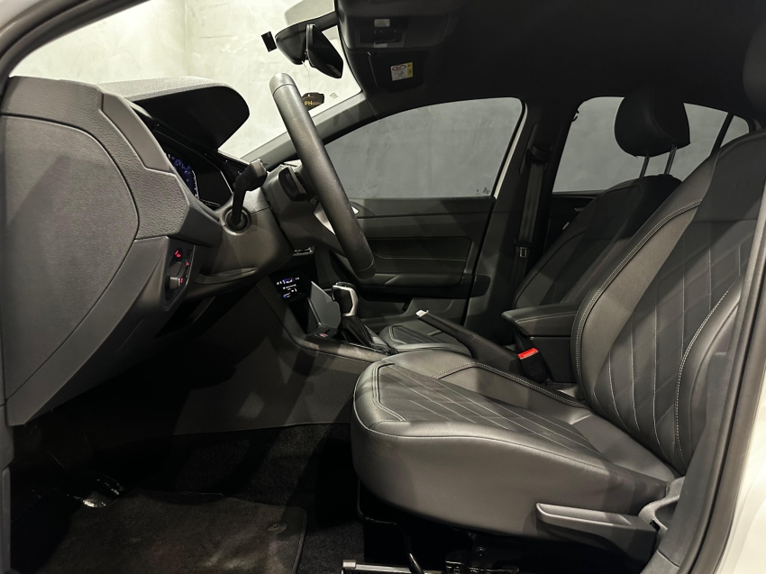 volkswagen virtus 1.4 250 tsi exclusive automatico flex 4p 2025