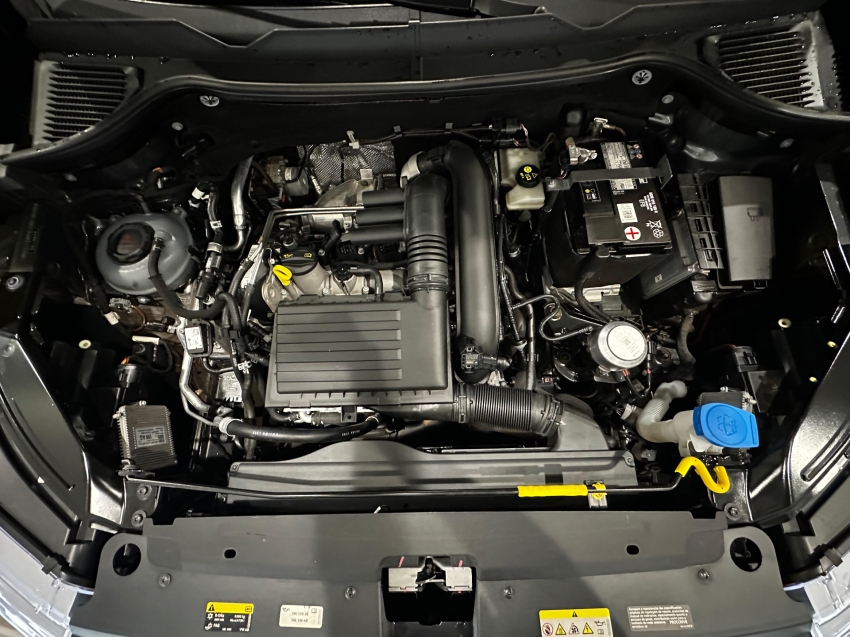 volkswagen taos 1.4 250 tsi total flex highline automatico 4p 2022