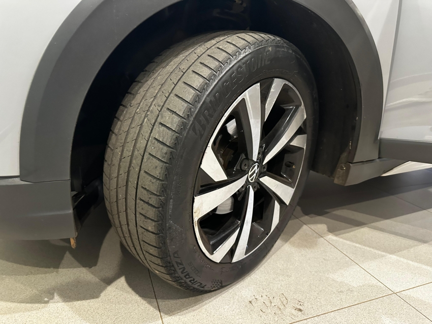 volkswagen nivus 1.0 200 tsi total flex highline automatico 4p 2021