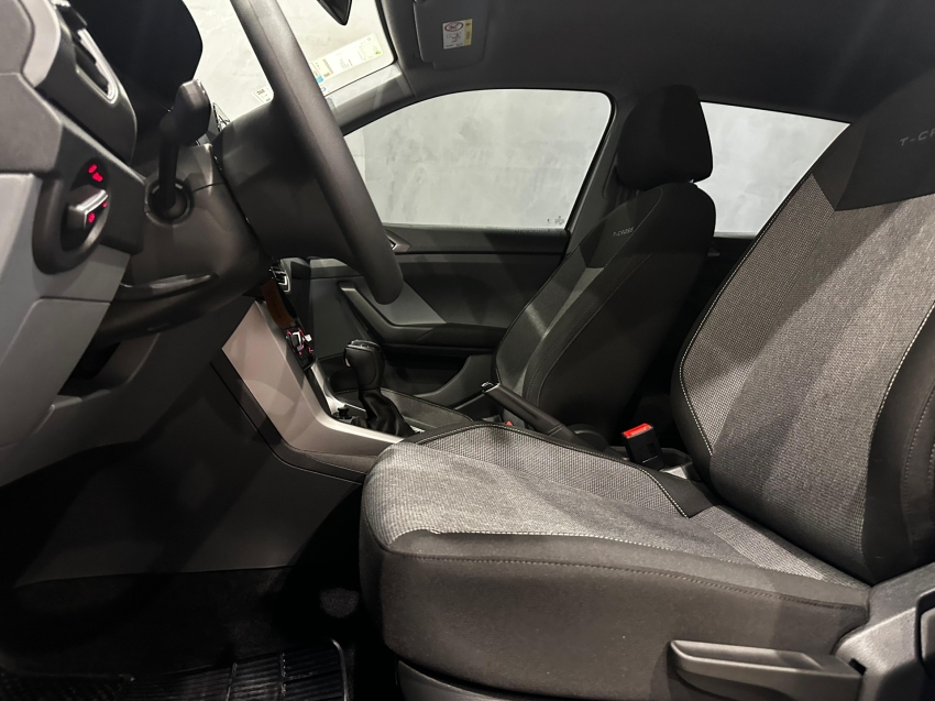volkswagen t-cross 1.0 200 tsi total flex sense automatico 4p 2026
