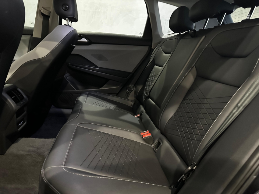 volkswagen taos 1.4 250 tsi total flex comfortline automatico 4p 2023