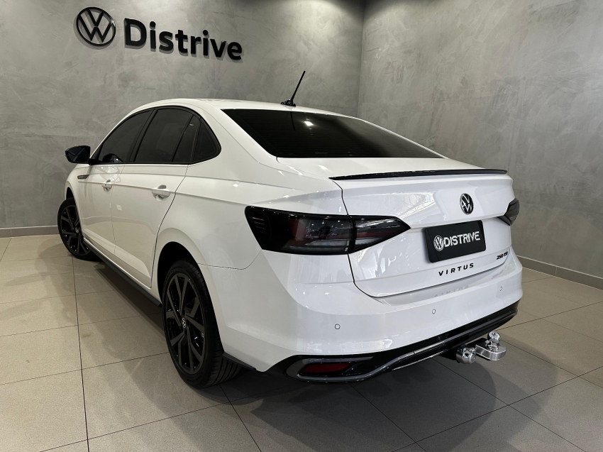 volkswagen virtus 1.4 250 tsi exclusive automatico 1.3 flex 4p 2025