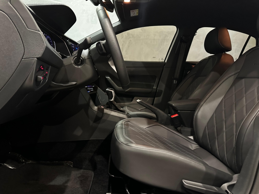 volkswagen virtus 1.4 250 tsi exclusive automatico 1.3 flex 4p 2025