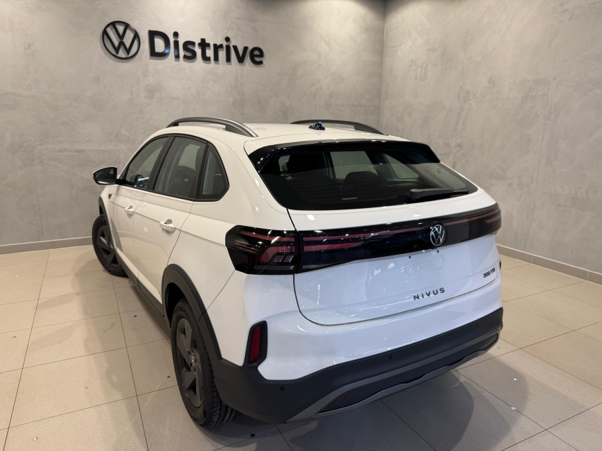 volkswagen nivus 1.0 200 tsi total flex comfortline automatico 5p 2026