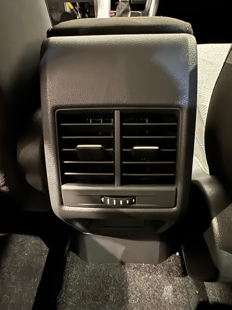 volkswagen nivus 1.0 200 tsi total flex comfortline automatico 5p 2026