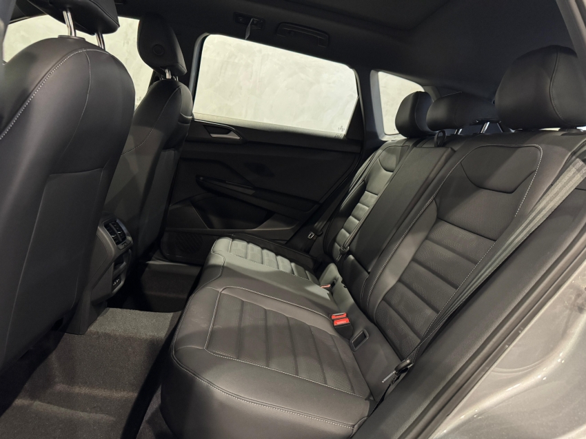 volkswagen taos 1.4 250 tsi total flex highline automatico 5p 2025