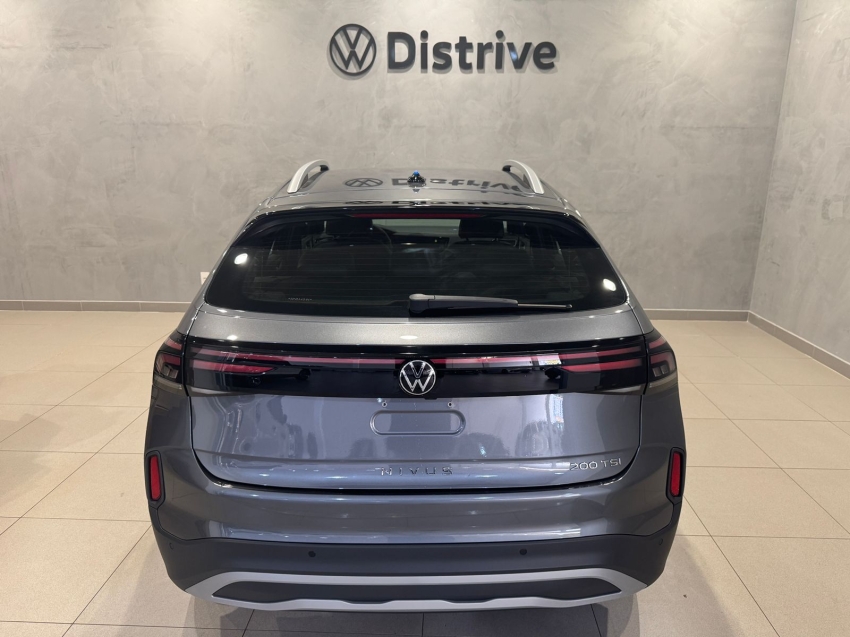 volkswagen nivus 1.0 200 tsi total flex highline automatico 5p 2026