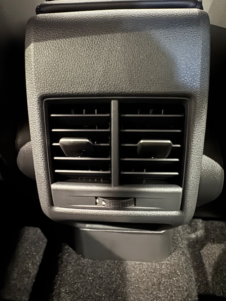 volkswagen nivus 1.0 200 tsi total flex highline automatico 5p 2026