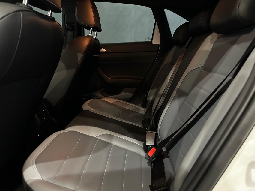volkswagen nivus 1.0 200 tsi total flex highline automatico 4p 2023