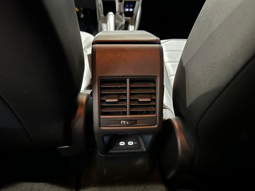 volkswagen nivus 1.0 200 tsi total flex highline automatico 4p 2023