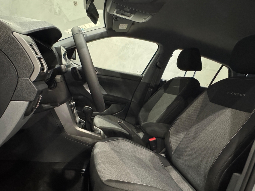 volkswagen t-cross 1.0 200 tsi total flex automatico 5p 2026