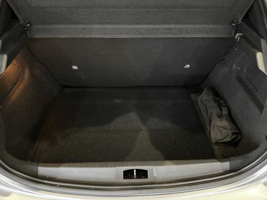 peugeot 208 1.0 firefly flex style manual 4p 2023