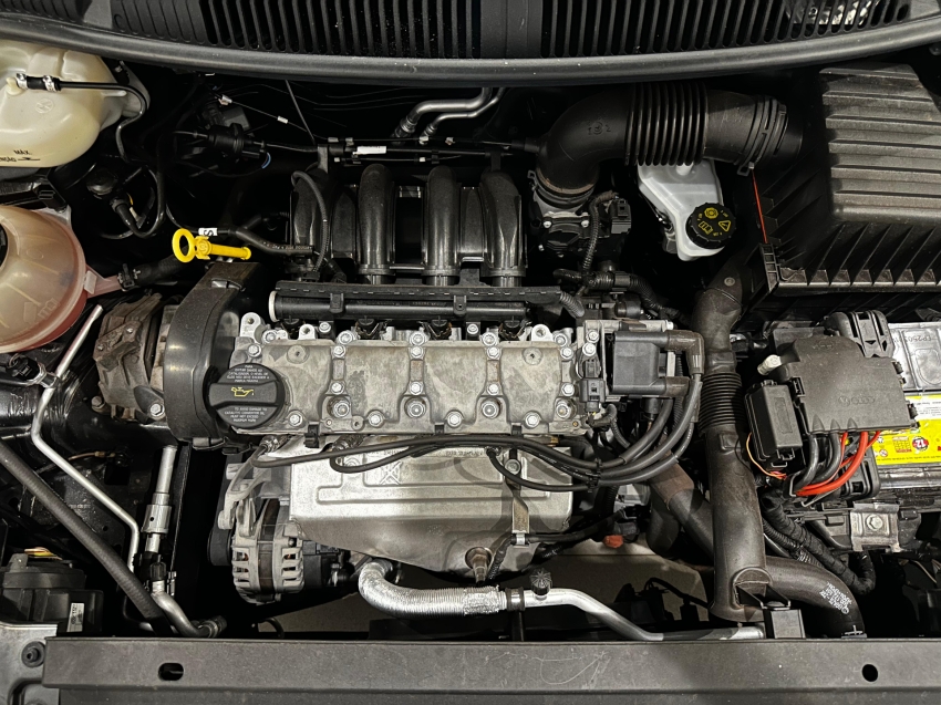 volkswagen fox 1.6 msi total flex connect 4p manual 202213 volkswagen fox 1.6 msi total flex connect 4p manual 202213