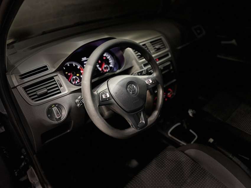 volkswagen fox 1.6 msi total flex connect 4p manual 20225 volkswagen fox 1.6 msi total flex connect 4p manual 20225