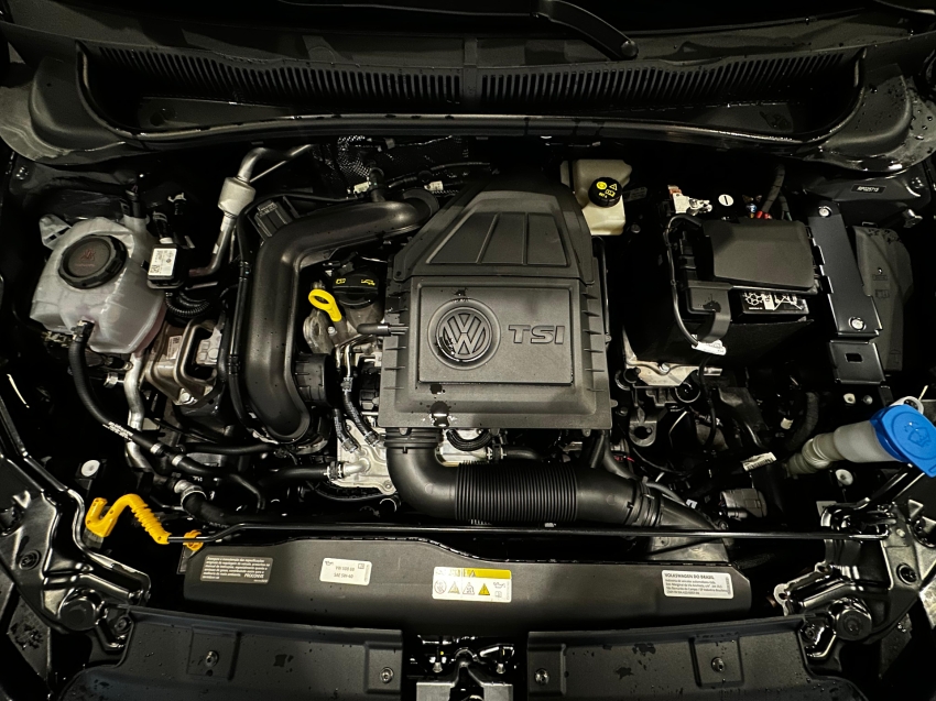 volkswagen nivus 1.0 200 tsi total flex comfortline automatico 4p 2024
