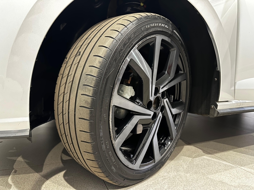 volkswagen virtus 1.4 250 tsi exclusive automatico 1.3 flex 4p 2024