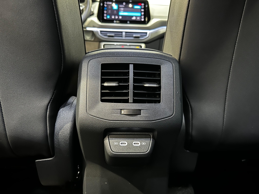 volkswagen t-cross 1.0 200 tsi total flex comfortline automatico 4p 2025