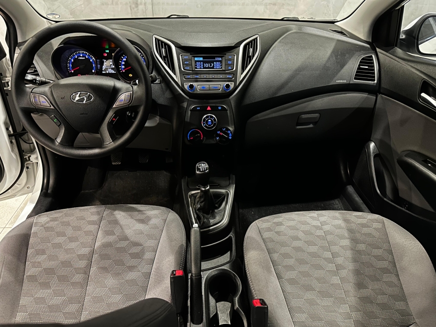 hyundai hb20s 1.6 comfort plus 16v flex 4p manual 2017
