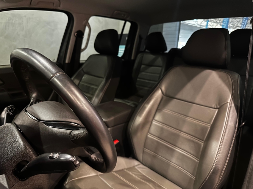 volkswagen amarok 3.0 v6 tdi diesel comfortline cd 4motion automatico 4p 202310 volkswagen amarok 3.0 v6 tdi diesel comfortline cd 4motion automatico 4p 202310