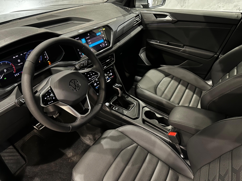 volkswagen taos 1.4 250 tsi total flex highline automatico 4p 2024