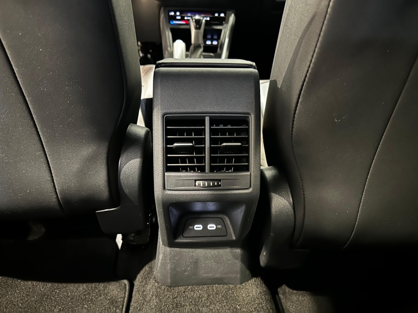 volkswagen virtus 1.0 200 tsi highline automatico flex 4p 2025