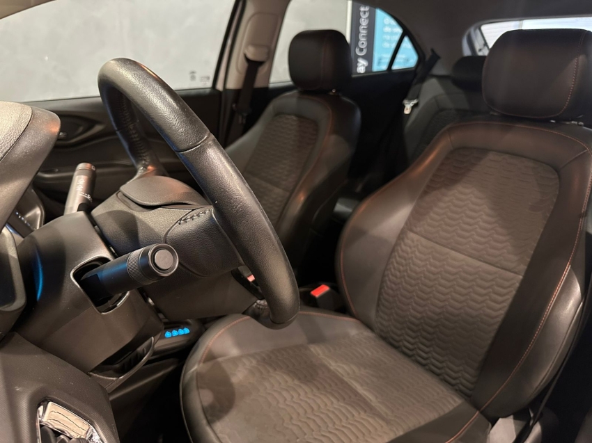 chevrolet onix 1.4 mpfi ltz 8v flex 4p automatico 201810 chevrolet onix 1.4 mpfi ltz 8v flex 4p automatico 201810