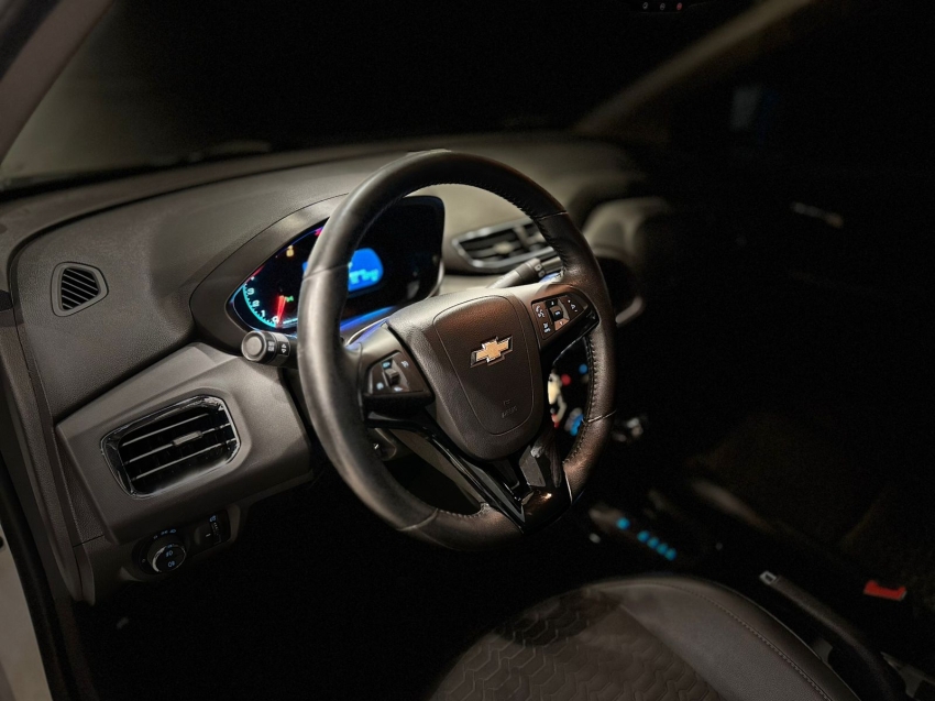 chevrolet onix 1.4 mpfi ltz 8v flex 4p automatico 20184 chevrolet onix 1.4 mpfi ltz 8v flex 4p automatico 20184