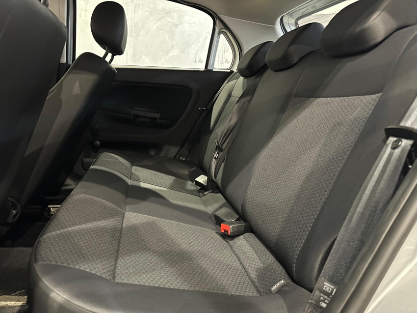 volkswagen gol 1.6 msi totalflex 4p manual flex 202211 volkswagen gol 1.6 msi totalflex 4p manual flex 202211