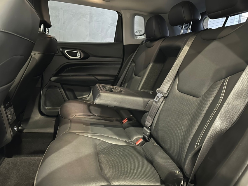 jeep compass 1.3 t270 turbo flex longitude at6 4p automatico 202511