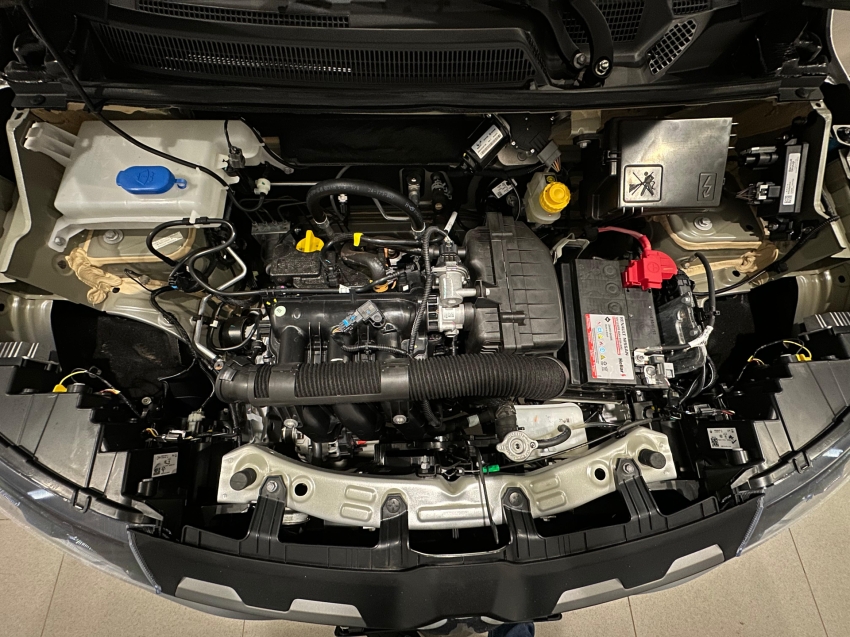 renault kwid 1.0 12v sce flex outsider manual 4p 202512 renault kwid 1.0 12v sce flex outsider manual 4p 202512