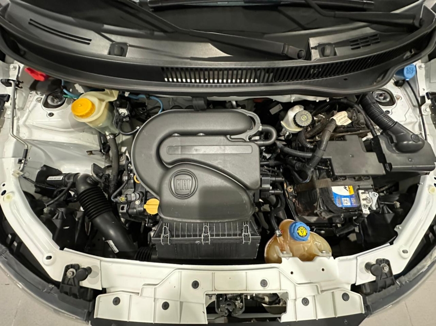 fiat mobi 1.0 evo flex like. manual 4p 202012