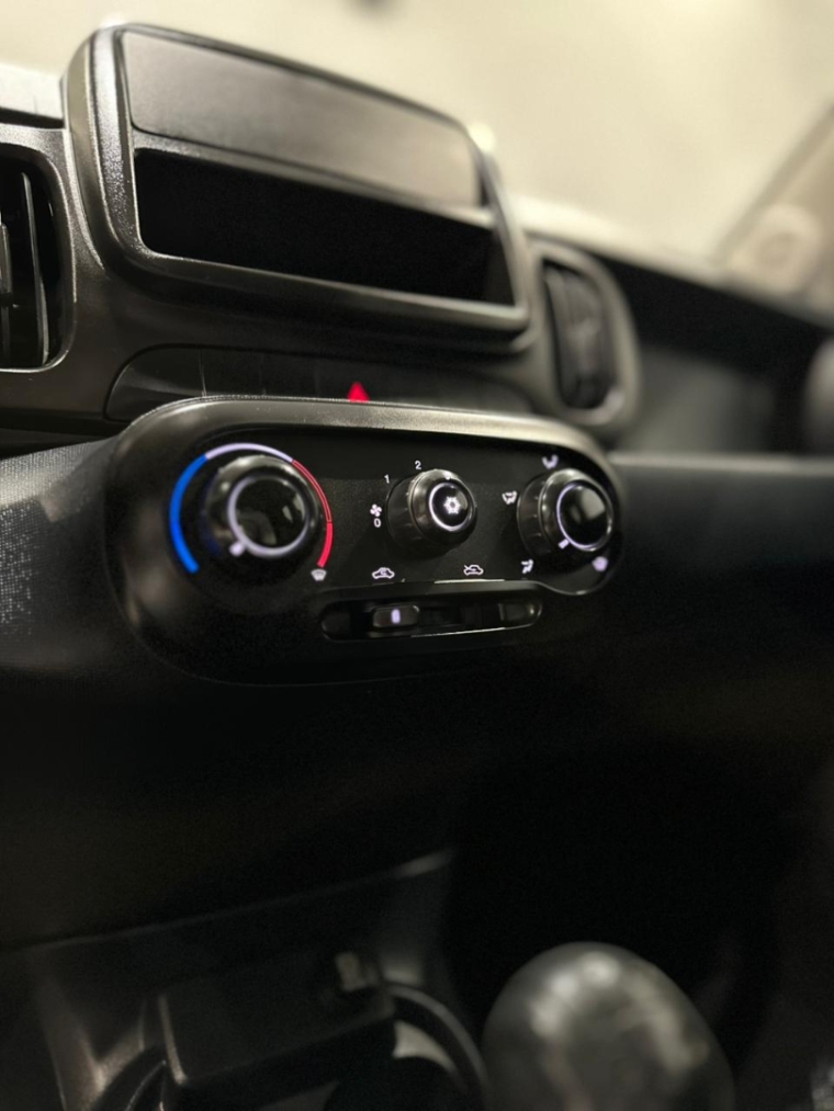 fiat mobi 1.0 evo flex like. manual 4p 20208