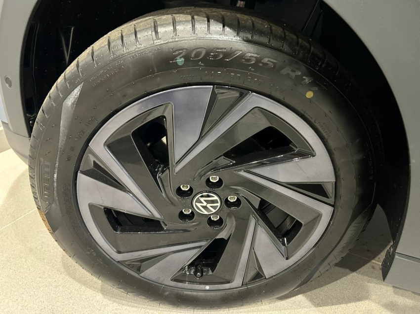 volkswagen nivus 1.0 200 tsi total flex highline automatico 5p 20265