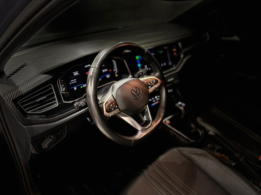 volkswagen nivus 1.0 200 tsi total flex highline automatico 4p 20254